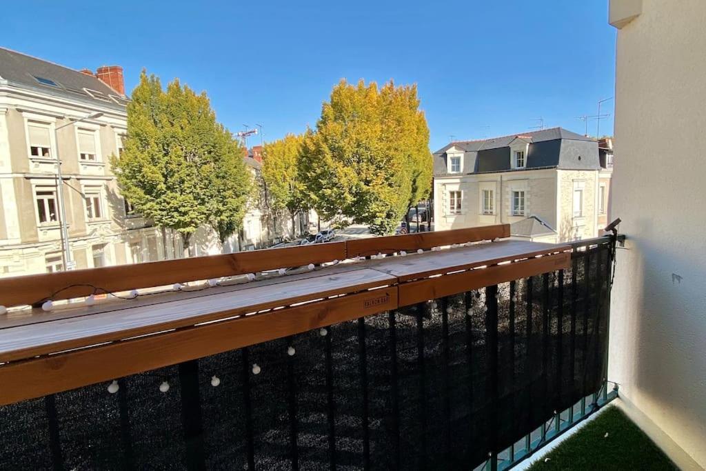 Appartement Centre Des Congres - Balcon - Facultes - Parking Angers Exterior photo
